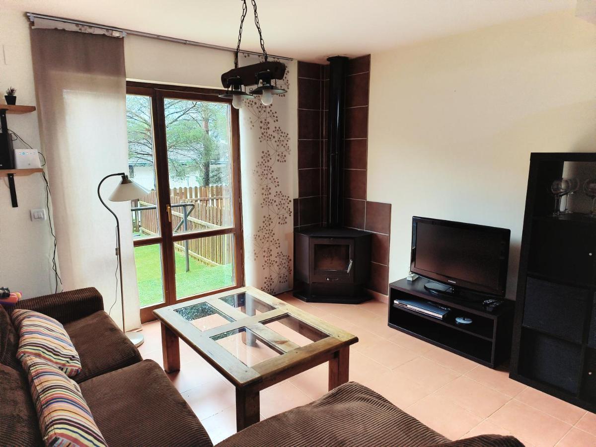 Duplex Con Jardin En Pirineos, Totalmente Equipado Apartment Villanua Bagian luar foto